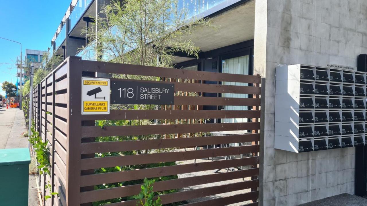 1 Bedroom City Base With Free Car Park Christchurch Exterior foto